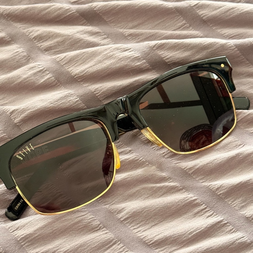 Skullcandy Black and Gold Sunglasses
